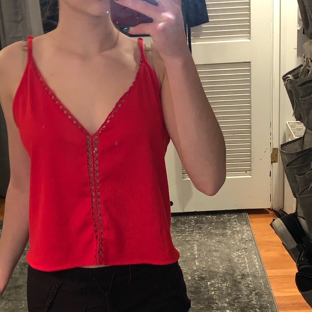 Flowy Red Tank w Cut Outs